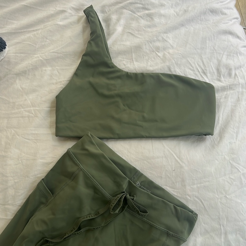 Aerie offline one shoulder green workout set